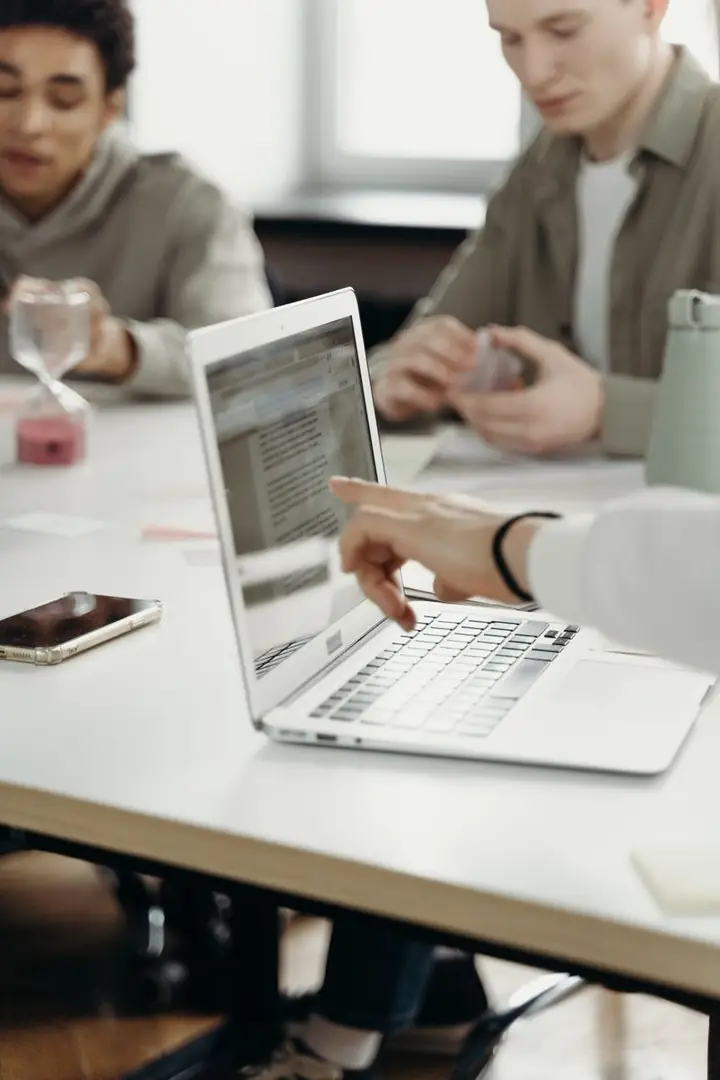 Consultant walking a client through an SAP S/4HANA implementation plan